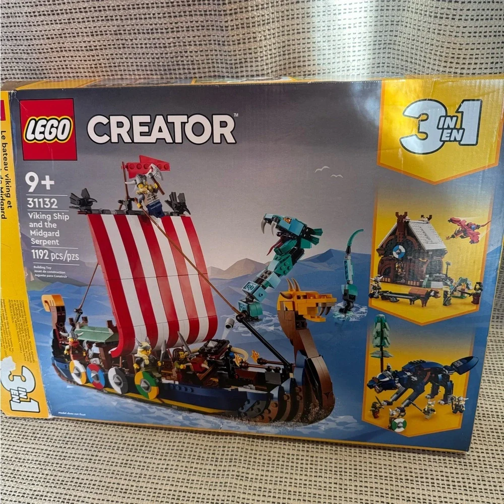 LEGO Creator 3-in-1 Viking Ship and the Midgard Serpent 31132 Open Damaged Box